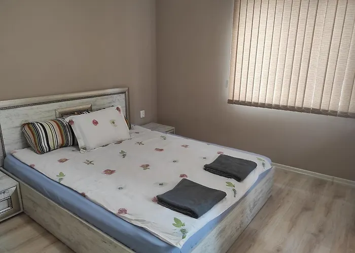 شقة етаж от къща - ками *